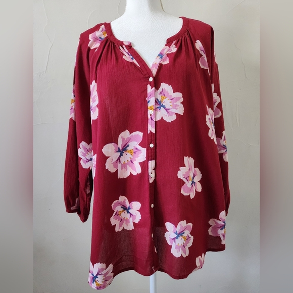 Old Navy Tops - Old Navy Women's Floral Button-Front Blouse - Burgundy